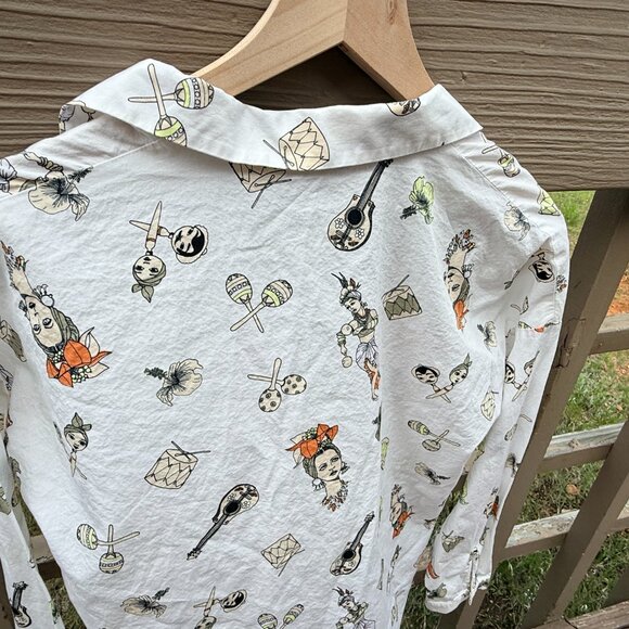 EUC Zara White Poplin Button Down Shirt Shirt with Latin-Themed Print - Picture 5 of 9